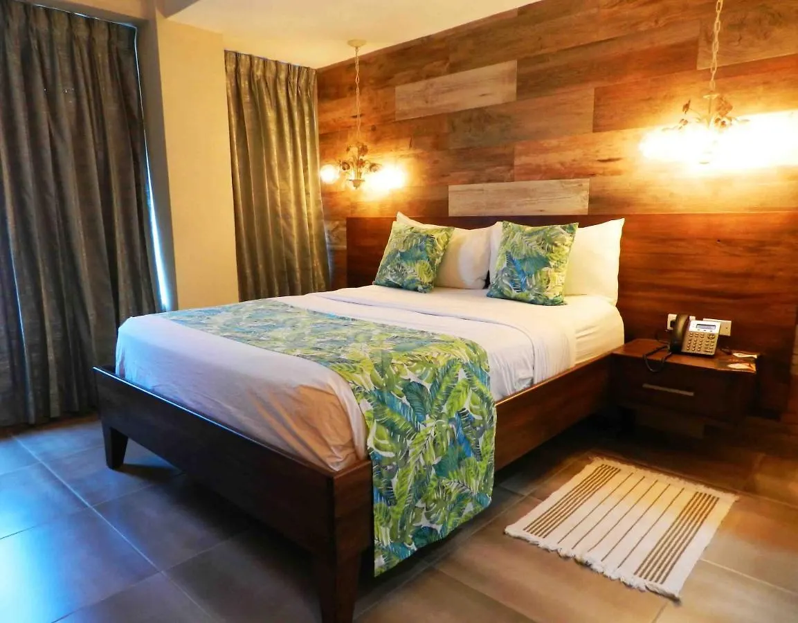 ****  Mon Hotel Boutique Constanza Dominican Republic