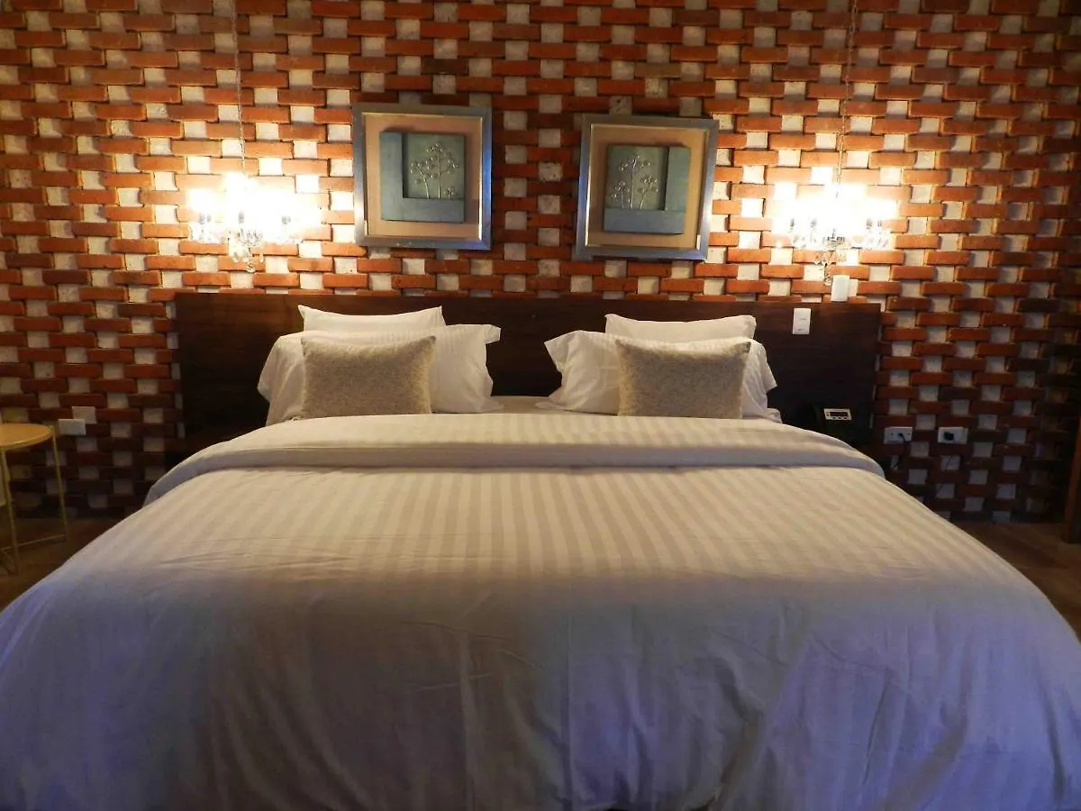 Mon Hotel Boutique Constanza